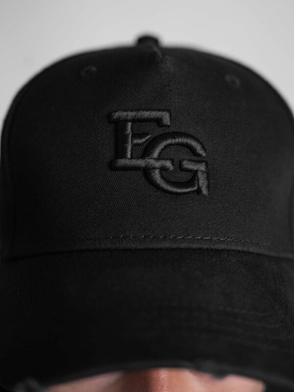 Alternative view of EG Logo Cap- schwarz